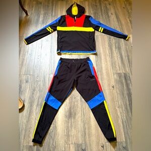 ASOS 4505 tracksuit two piece with color block. An excellent condition size L.